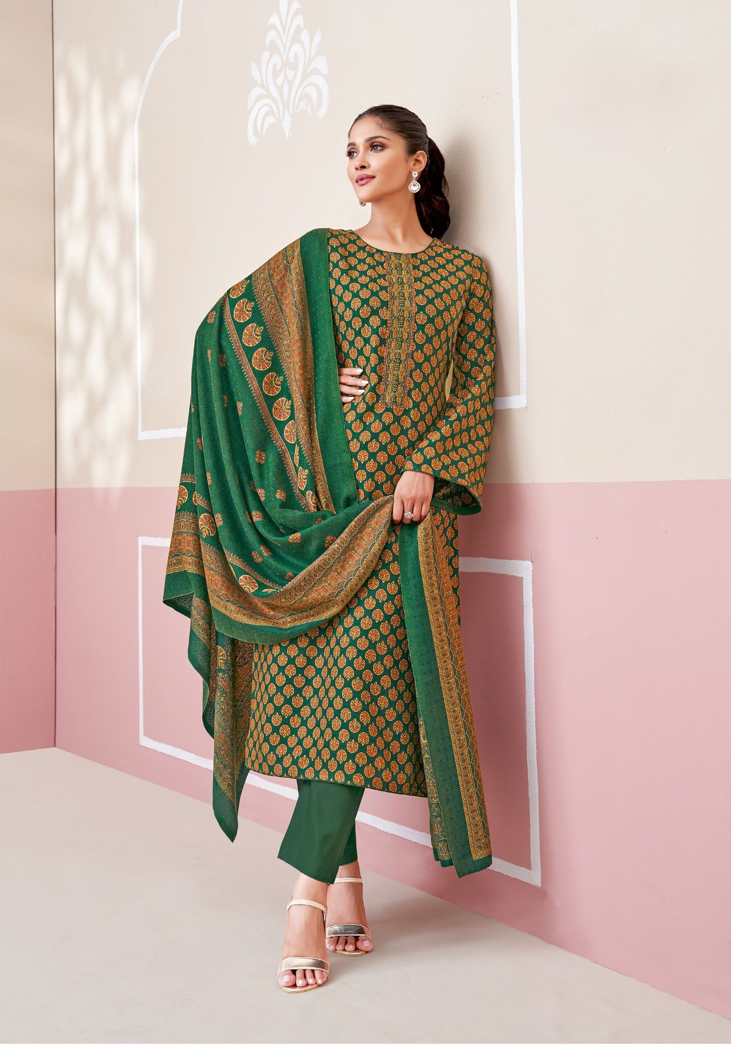 BOTTLE GREEN PASHMINA UNSTITCHED WITH NECK WORK AND FOIL PRINT